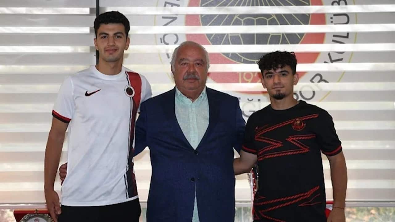 Gençlerbirliği Fenerbahçe’den Yiğit Efe Demir ve Melih Bostan’ı Renklerine Bağladı