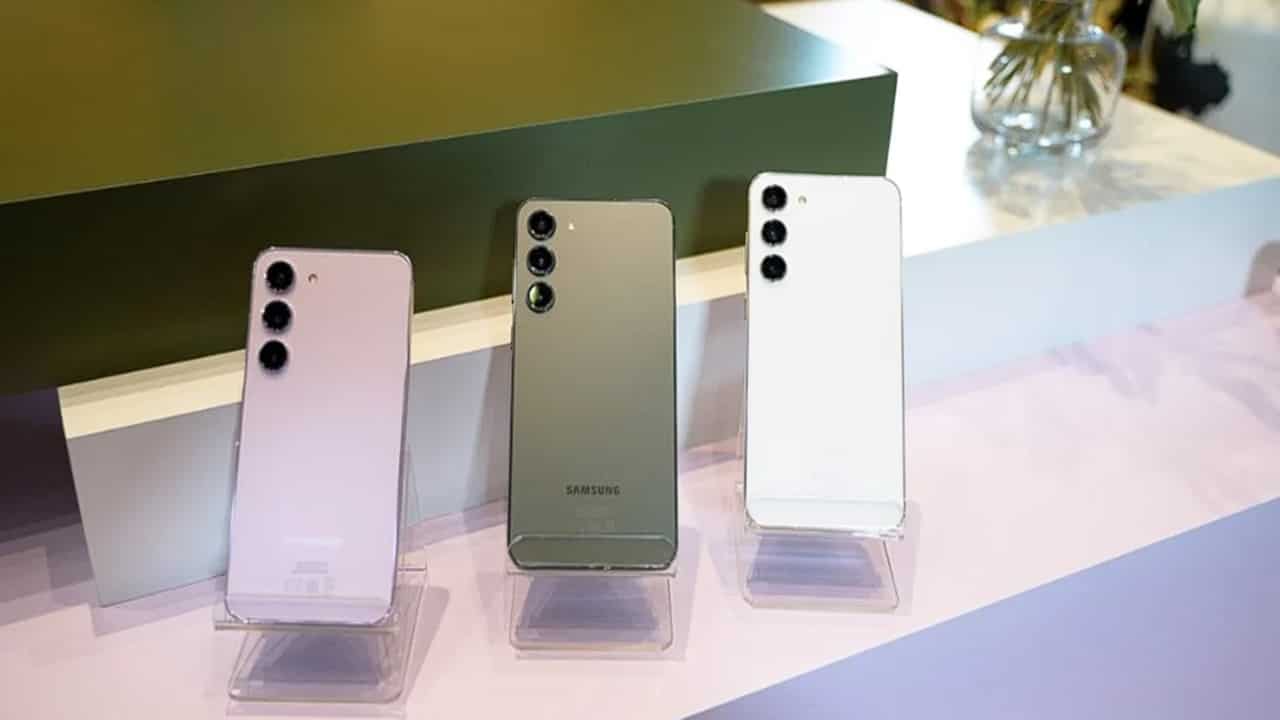 Samsung Galaxy S24 Serisi Yenilenen Tasarımıyla Dikkat Çekiyor